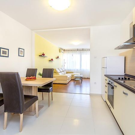 Penthouse Castropola Apartment Luaran gambar